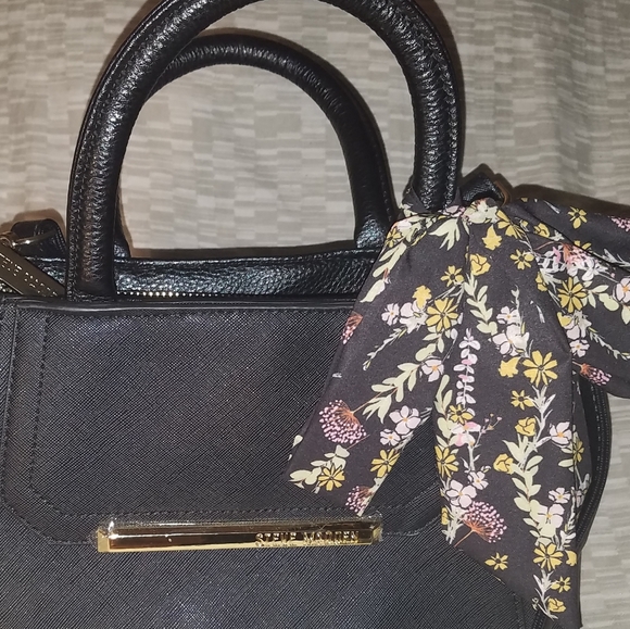 Steve Madden Juno Satchel - Picture 2 of 8